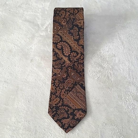 Vintage Robert Talbott Hand Sewen 100% Silk Neck Tie Paisley Brown Black Italian - Picture 1 of 13